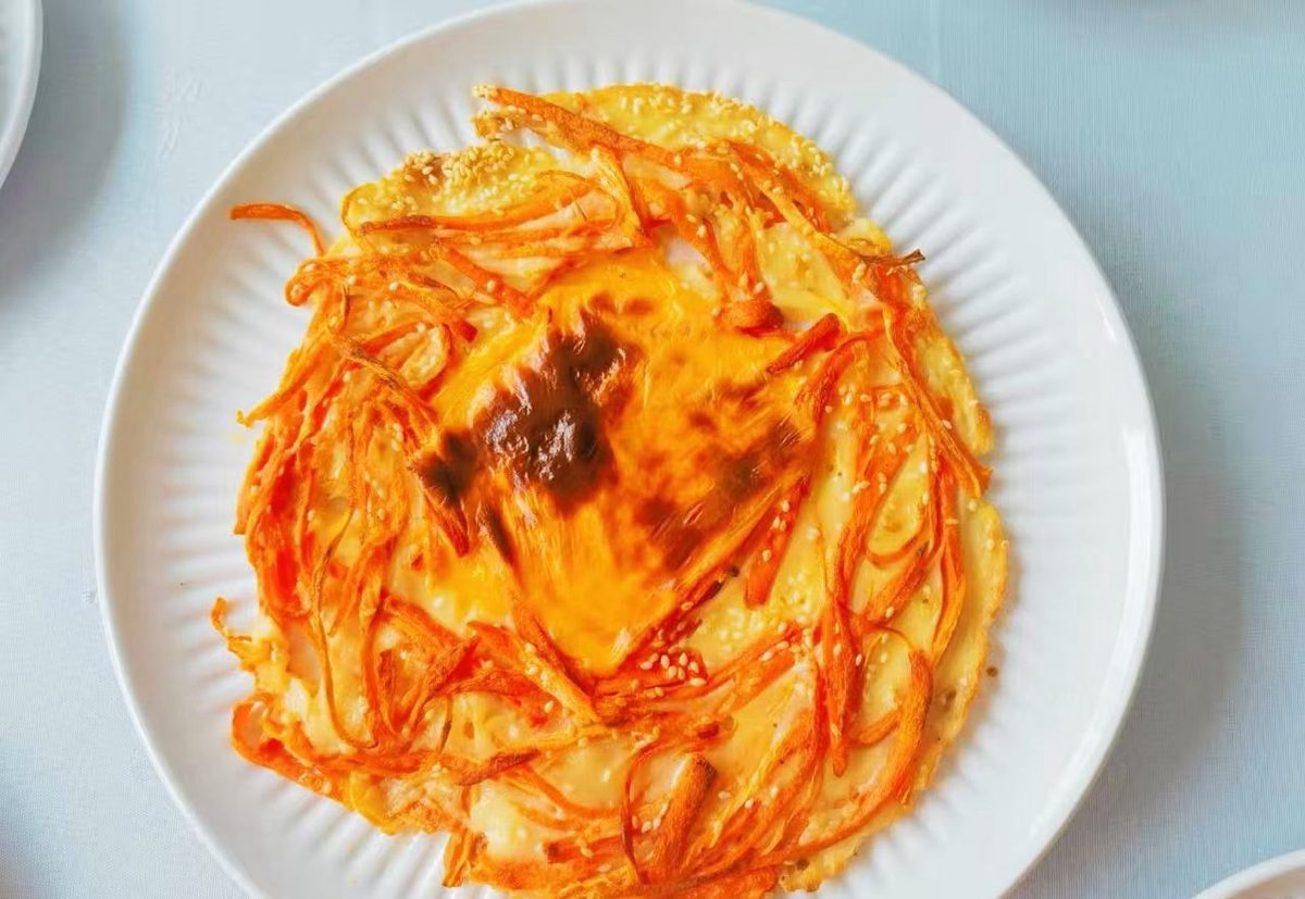 Carrot and egg pancake